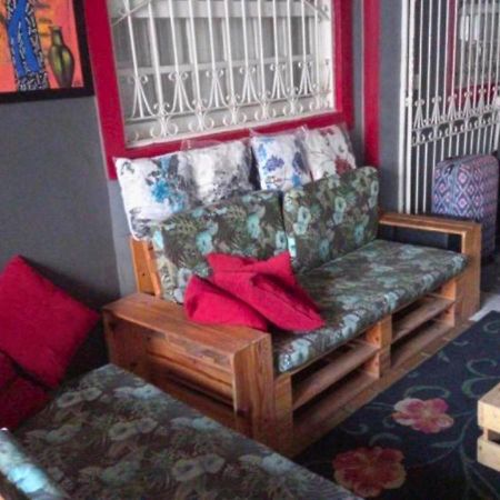 "Le Chat Qui Peche" Hostel A 150 Metros Da Praia De Pajucara Maceió Buitenkant foto